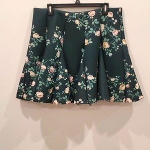 Lauren Conrad floral green full circle skirt 18